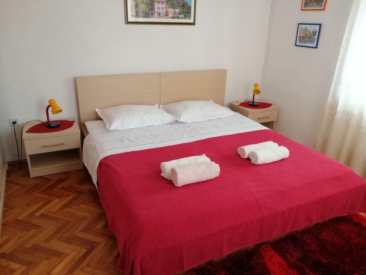 Vila House Lotties Stari Grad  Exteriér fotografie
