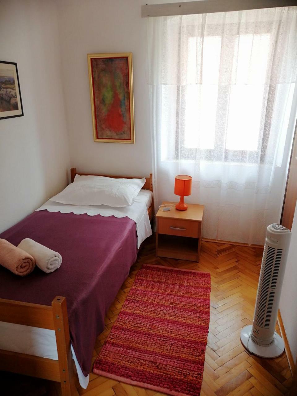 Vila House Lotties Stari Grad  Exteriér fotografie