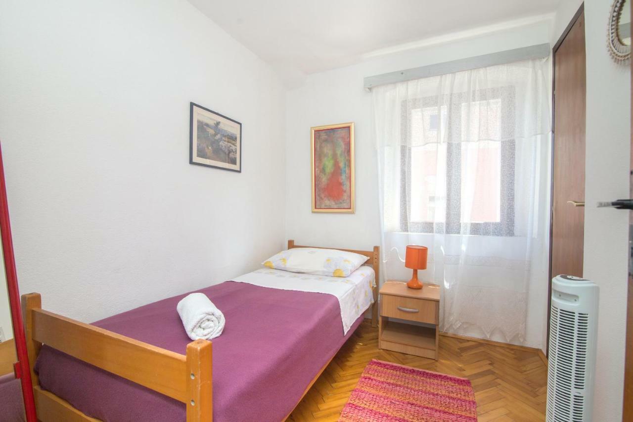 Vila House Lotties Stari Grad  Exteriér fotografie